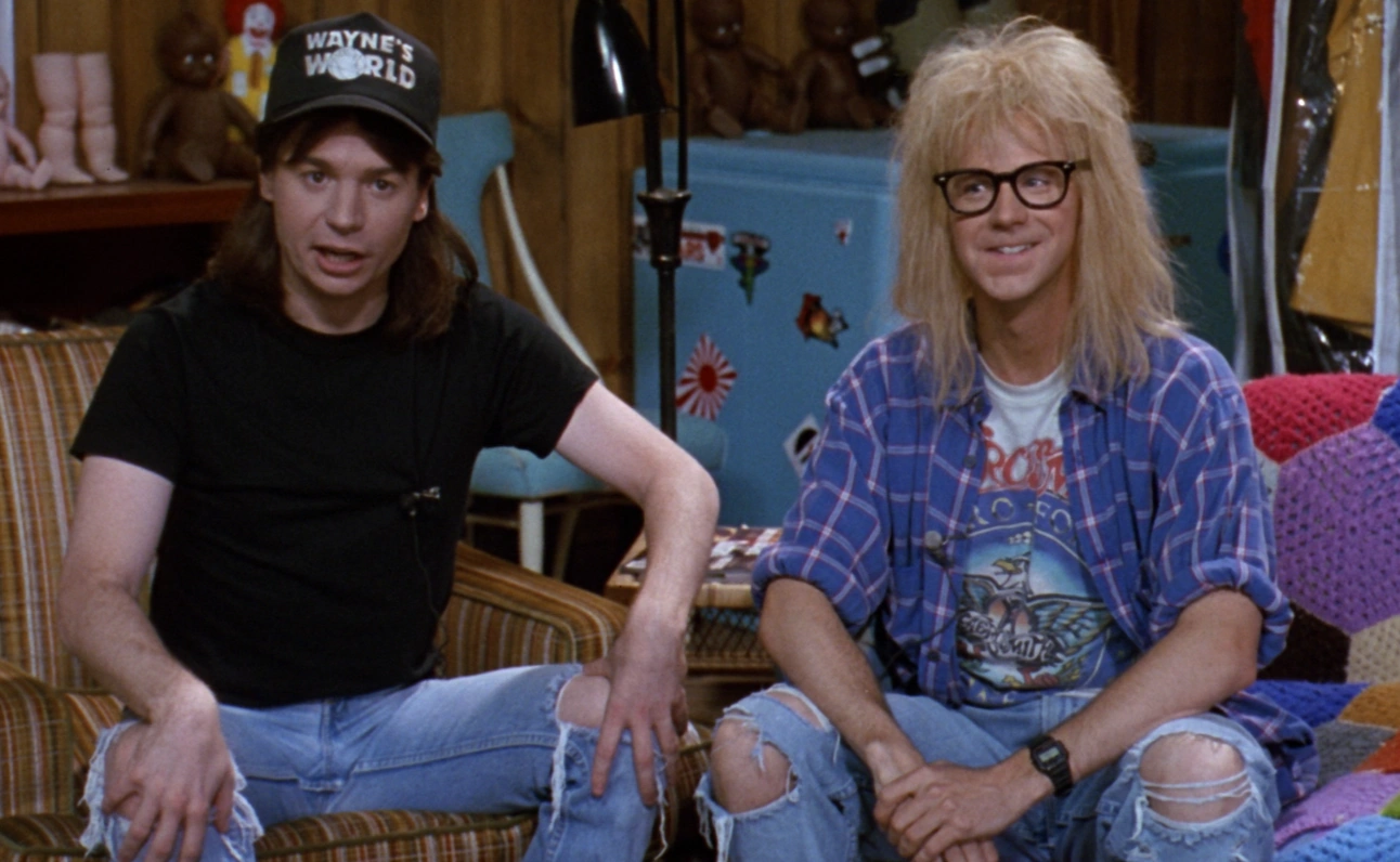 WayneAndGarth - TV and Podcast reviews